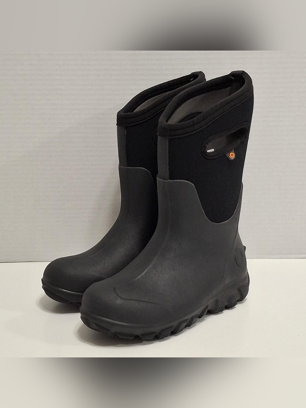 BOGS Kids Youth Sz 2 Neo Classic Solid Black RAIN/SNOW BOOTS